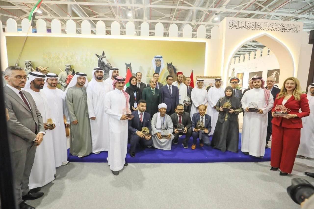جائزة سمو الشيخ منصور بن زايد آل نهيان لتصوير الخيل العربي تحتفي بإبداع المصورين في معرض الفرس بالجديدة